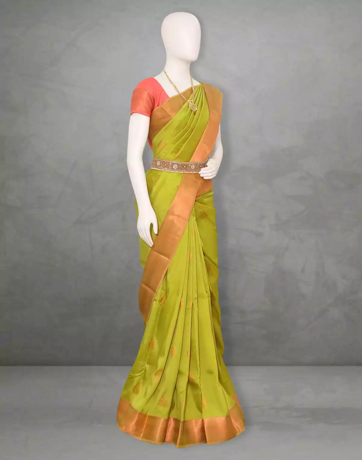 Image of Parrot Green Butta light weight Kanchi Pattu Saree with Copper Zari Border