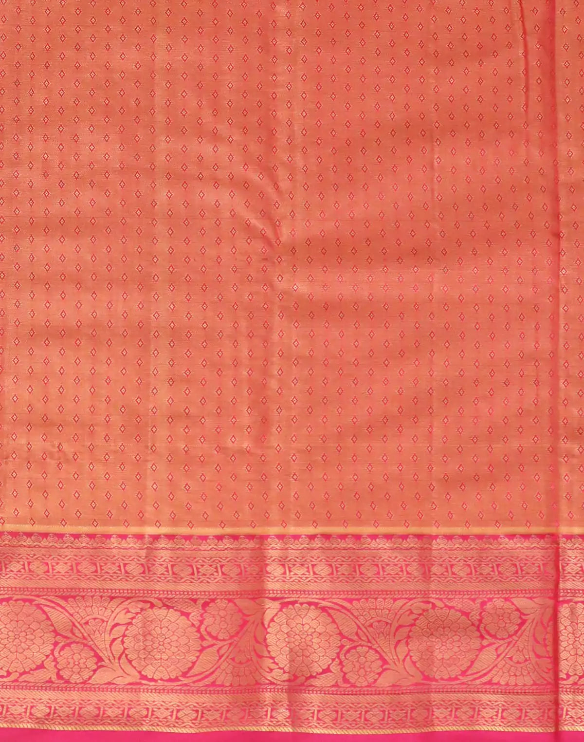 Image of Green Coloured Floral Jaal Weaving Saree