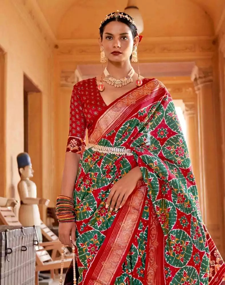 Image of Green Coloured Mica Print Ikat Saree