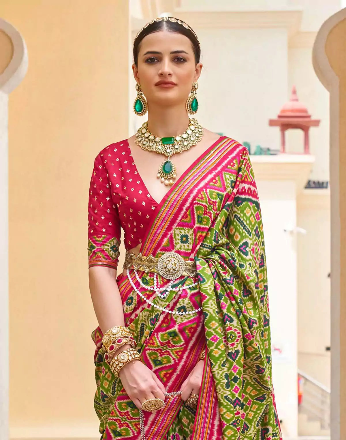 Image of Green Ikat Print Patola Silk Saree