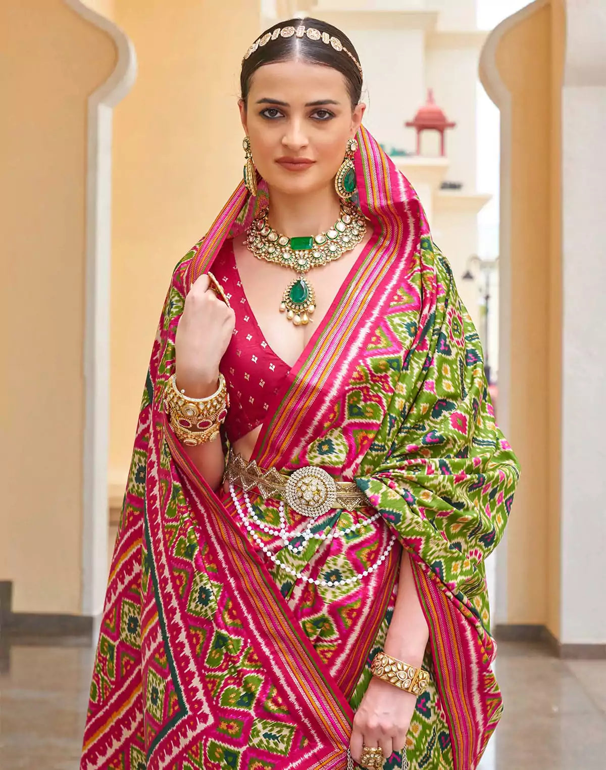 Image of Green Ikat Print Patola Silk Saree