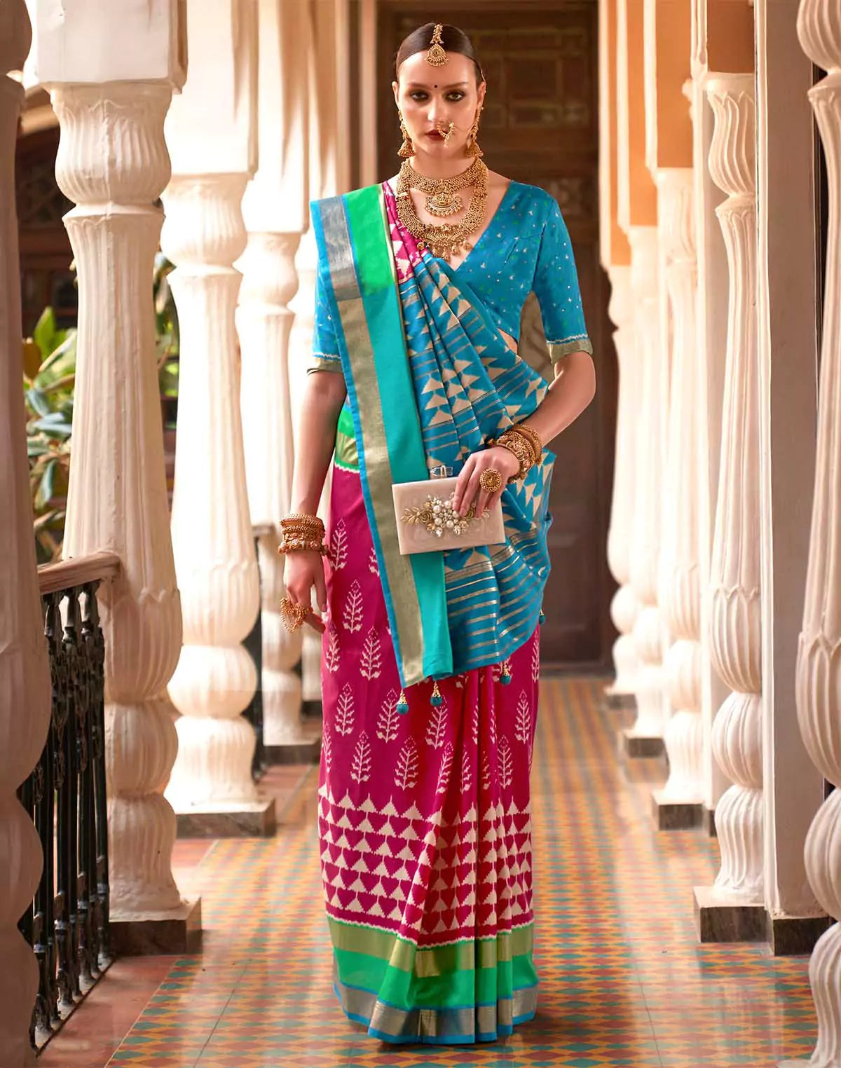 Image of Pink stylish Woven Design Soft Patola Silk Saree