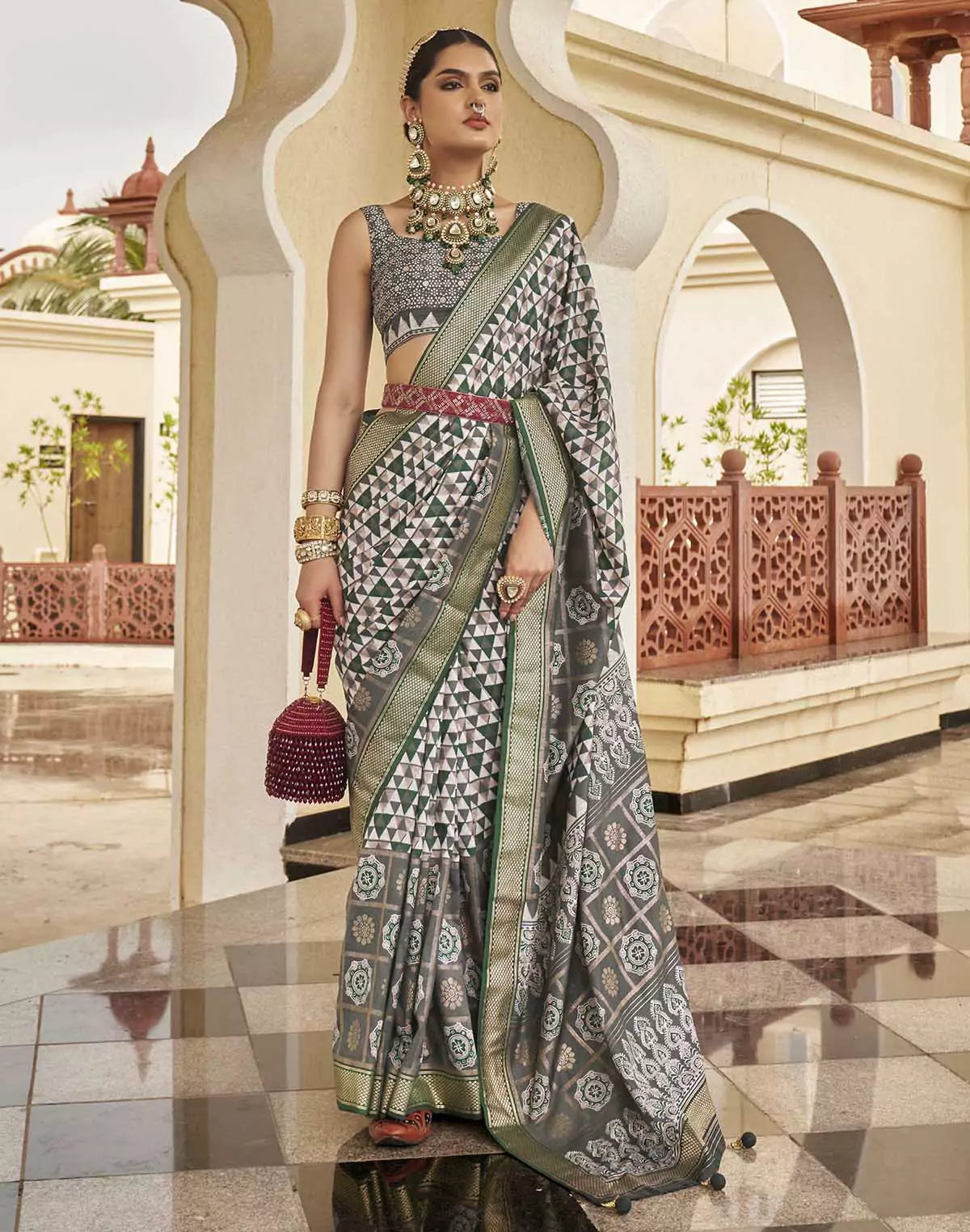 Image of Green Colour Geometric Pattern Soft Silk Saree
