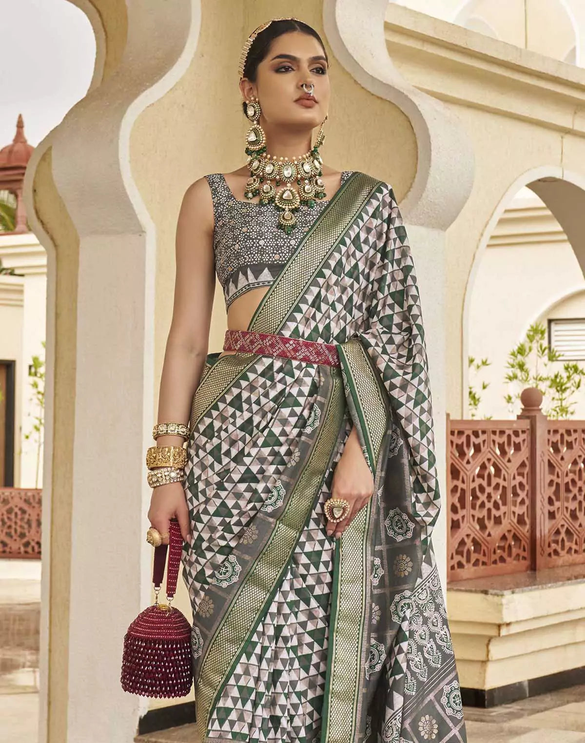 Image of Green Colour Geometric Pattern Soft Silk Saree