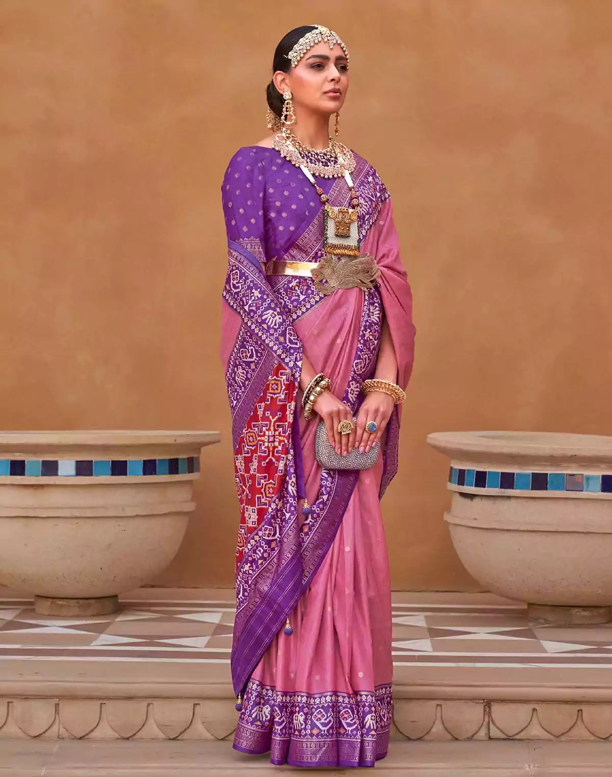 Image of Patola Silk Light Pink Stylish Saree