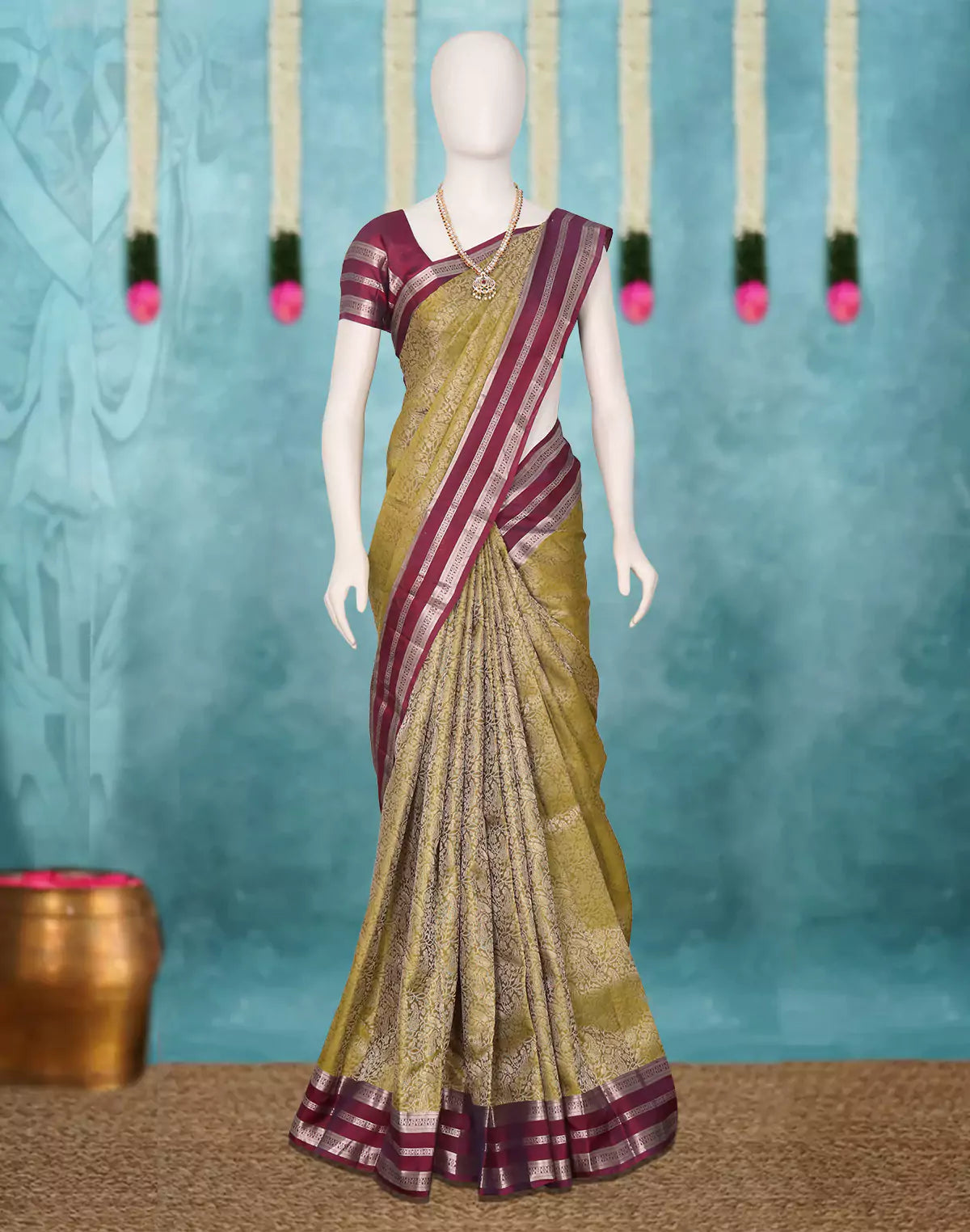 Mehendi Green Floral with Paisely Design Kanchi Pattu Silk Saree