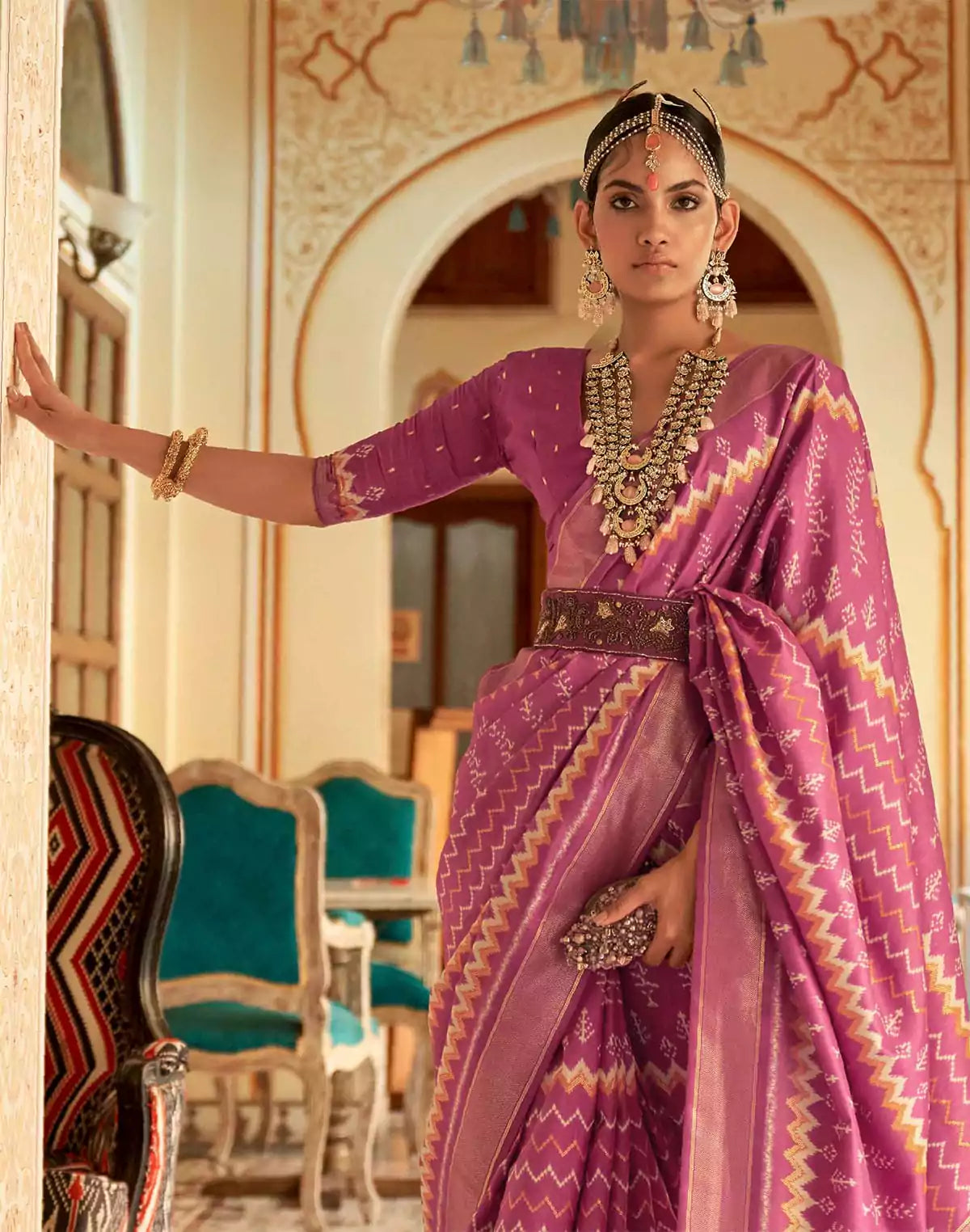 Image of Light Pink Ikat Pattern Patola Silk Saree