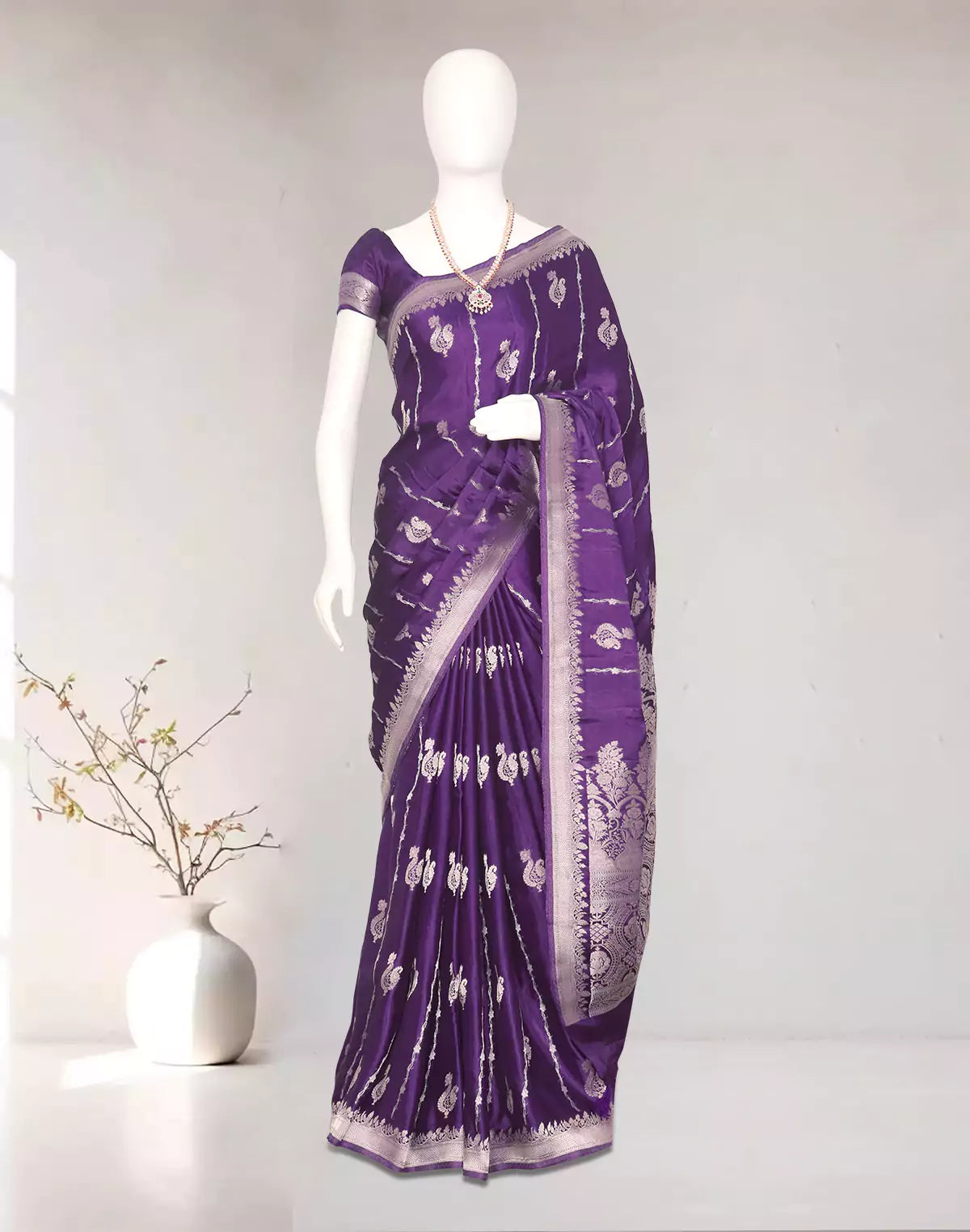 Image of Purple Novelty Design Mashru Silk Saree and Self Jacquard Blouse