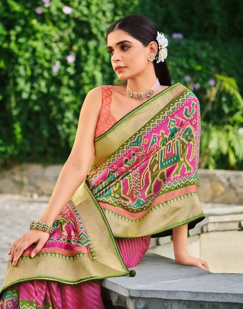 Image of Light Pink Brasso Striped Pattern Saree