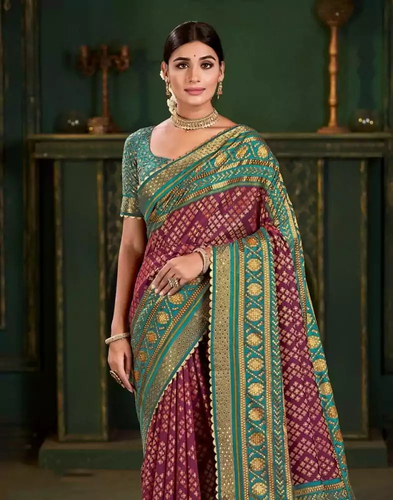 Image of Maroon Geometric Print Patola Saree