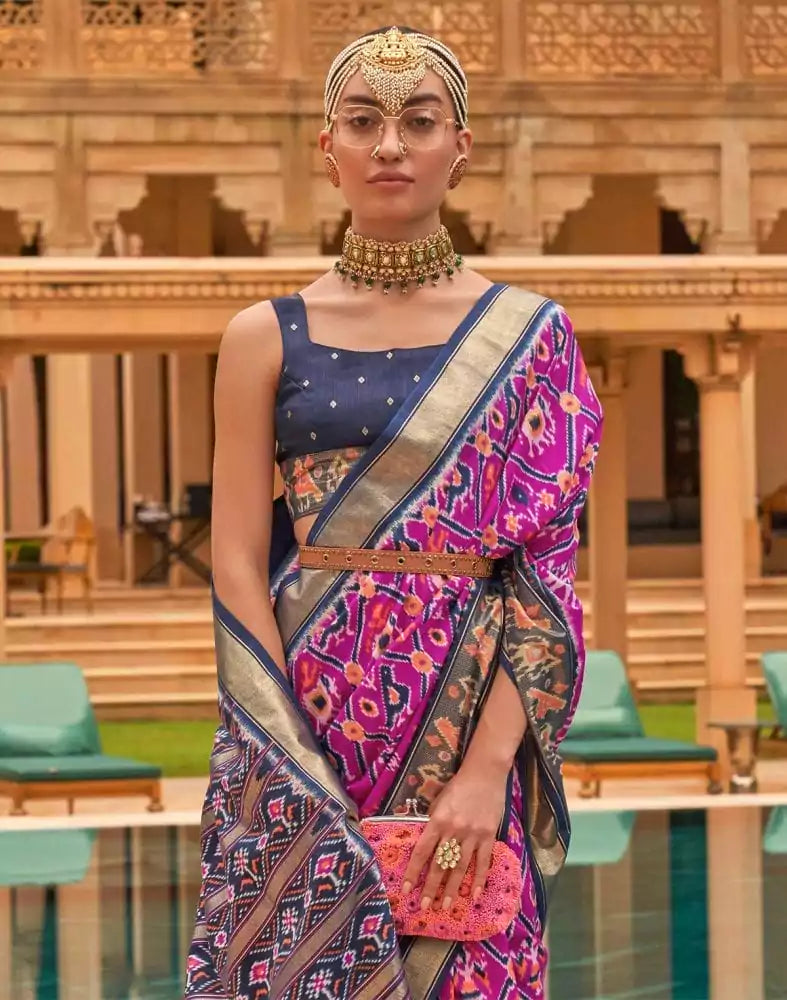 Image of Pink Ikat Woven Patola Silk Saree