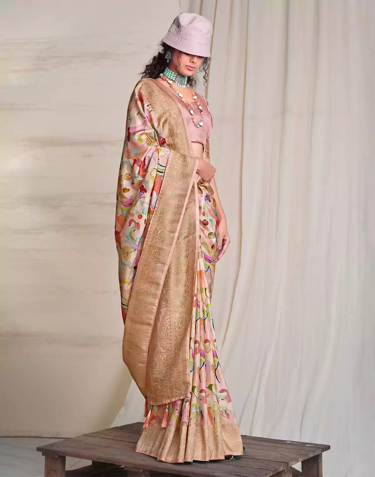 Image of Peach Graphic Print Soft Dola Silk Saree