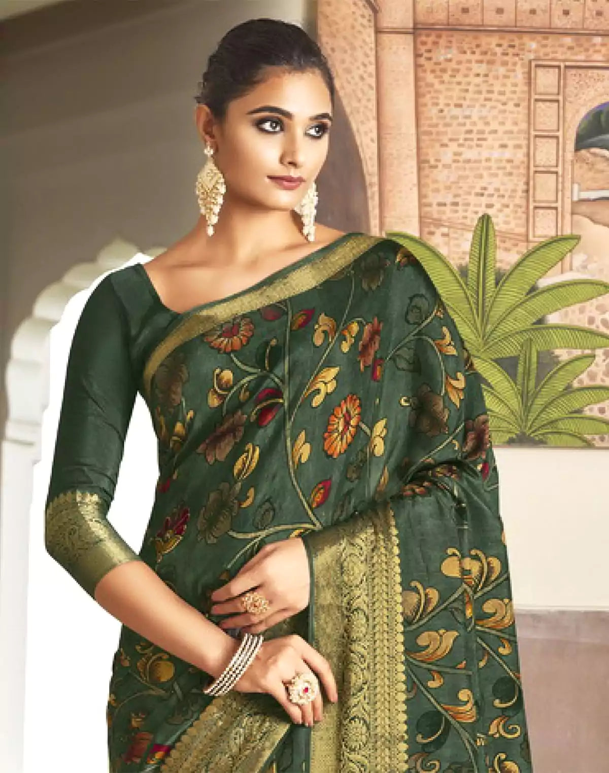 Image of Green Soft Dola Silk with Kalamkari Print Saree