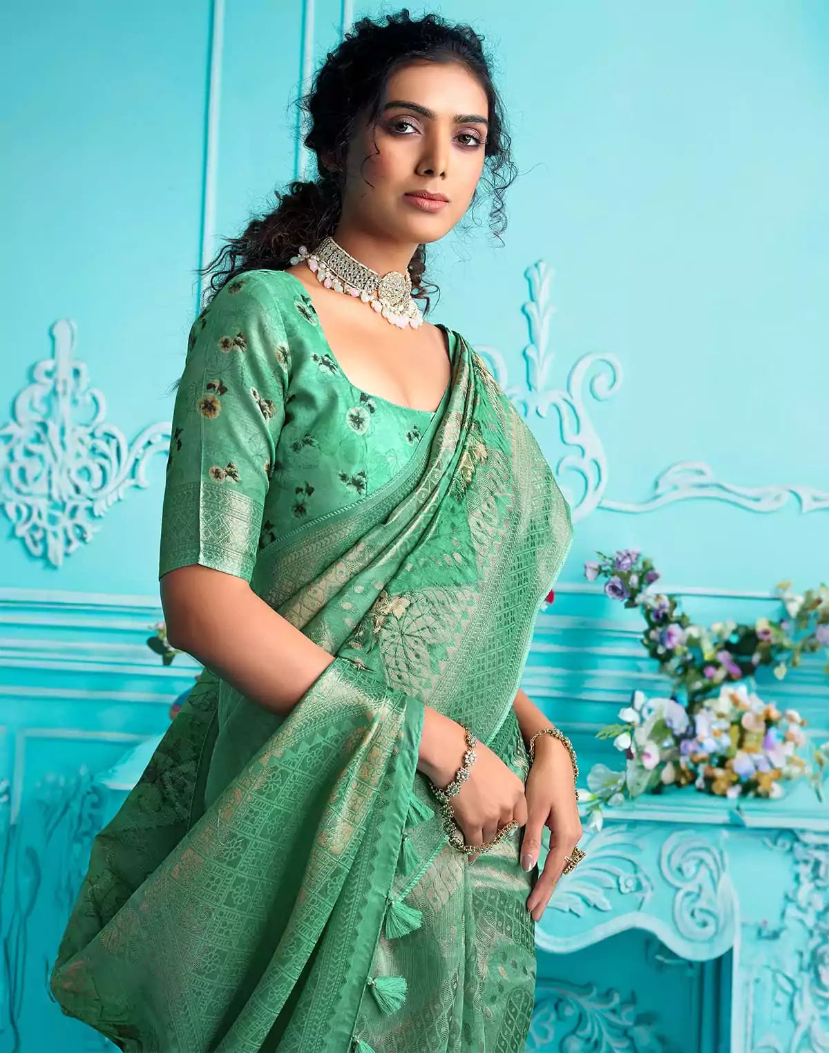 Image of Wonderful Organza Fabric with digital print Floral design Saree