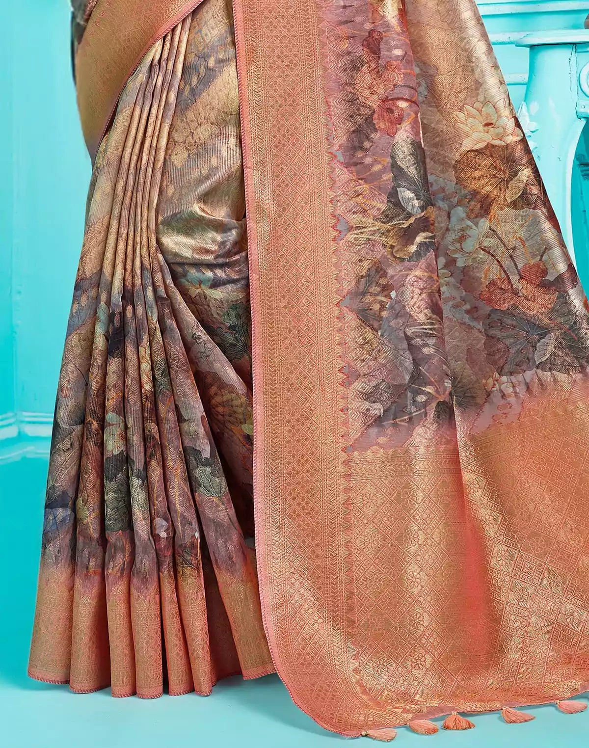 Image of Elegant Organza with digital Floral print Saree