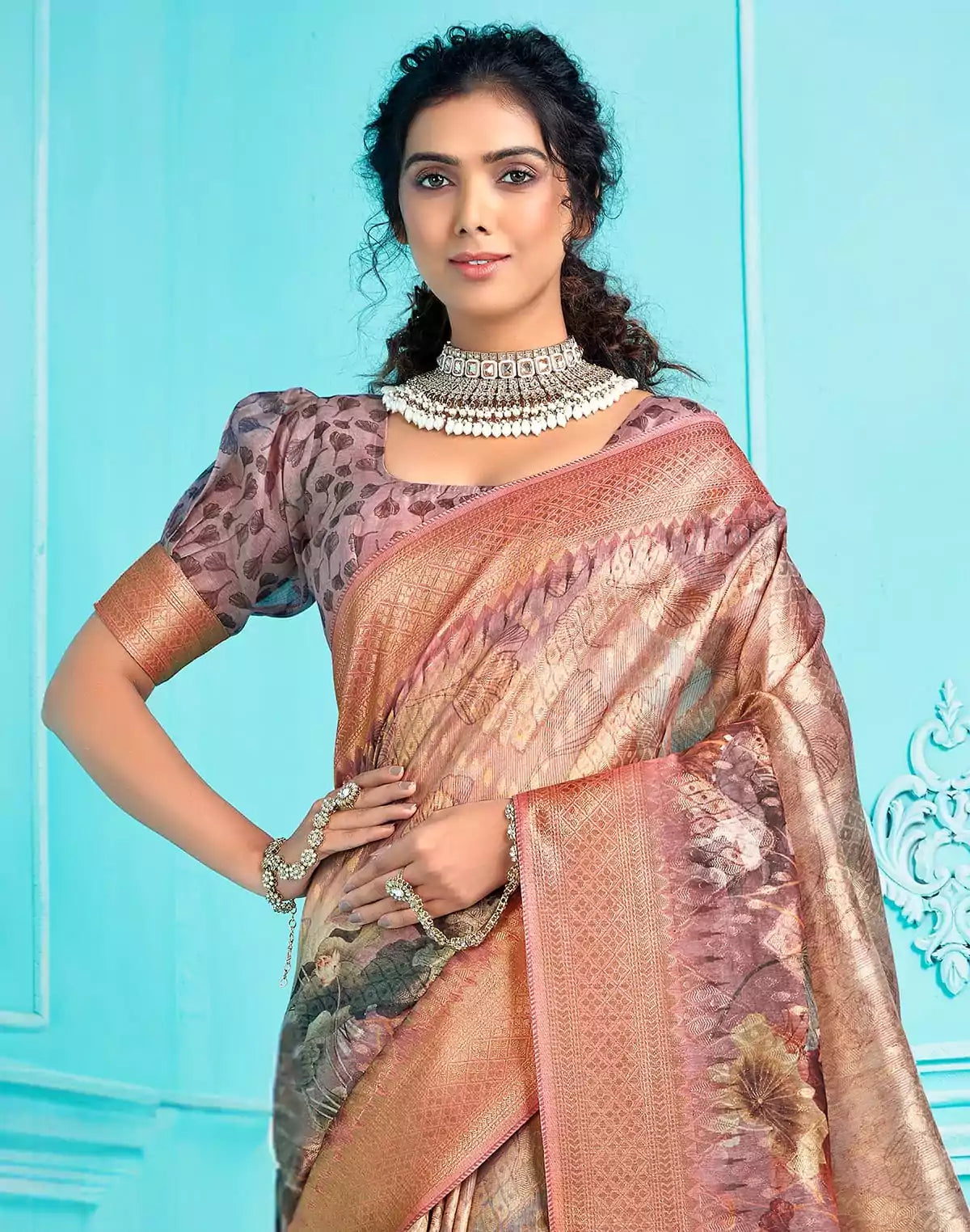 Image of Elegant Organza with digital Floral print Saree
