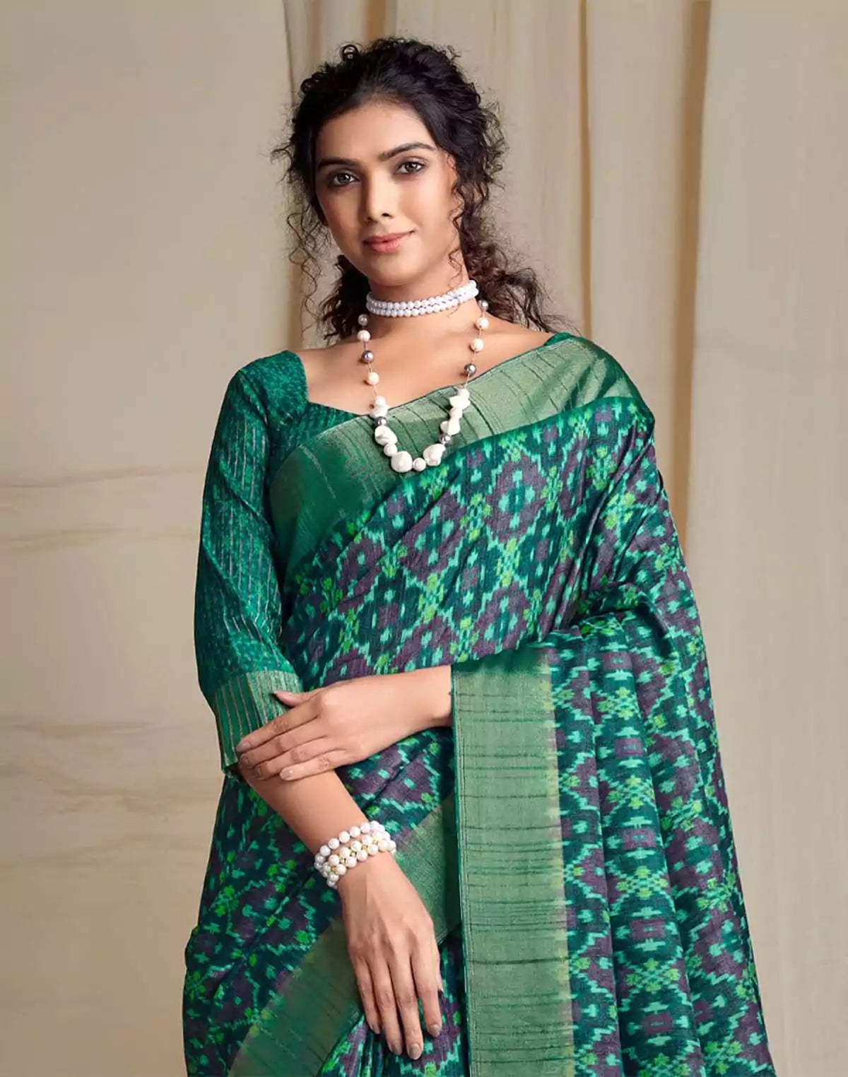 Image of Green Handwoven Ikat Print Tussar Silk Saree