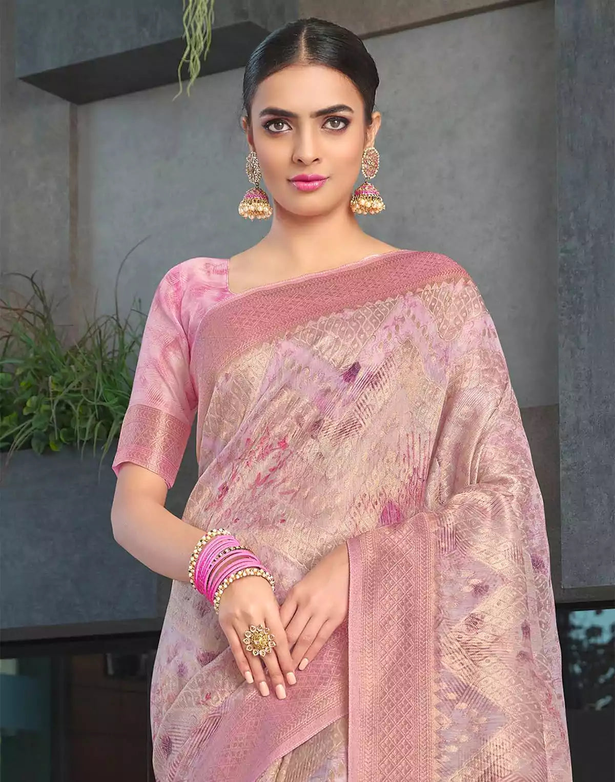 Image of Pink Coloured Floral Jute Saree
