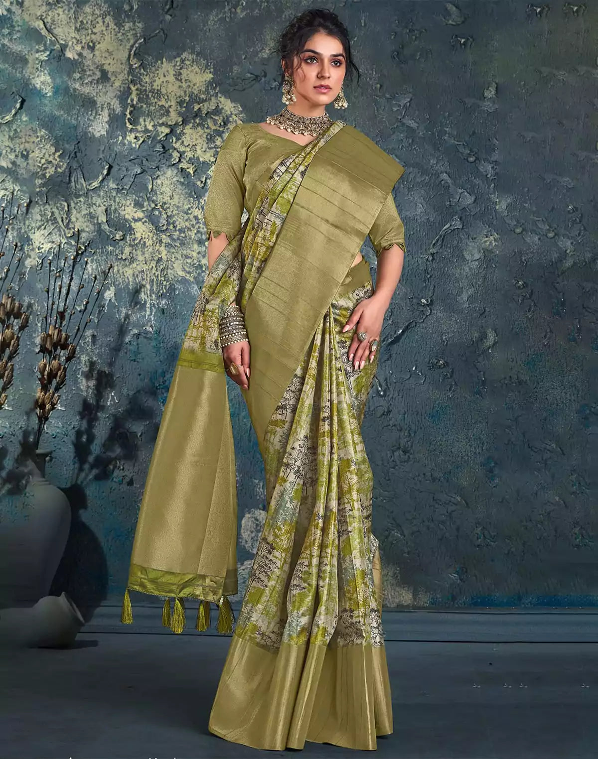 Image of Parrot Green light weight Jute Designer Saree