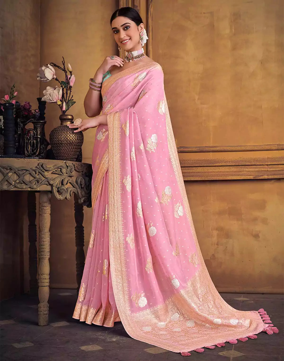 Image of Pink Coloured Banaras in Dola Silk Saree