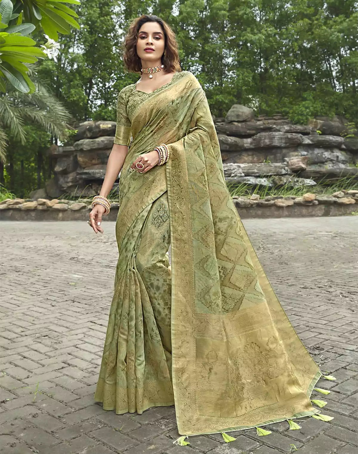 Image of Gorgeous Light Green Jute Saree