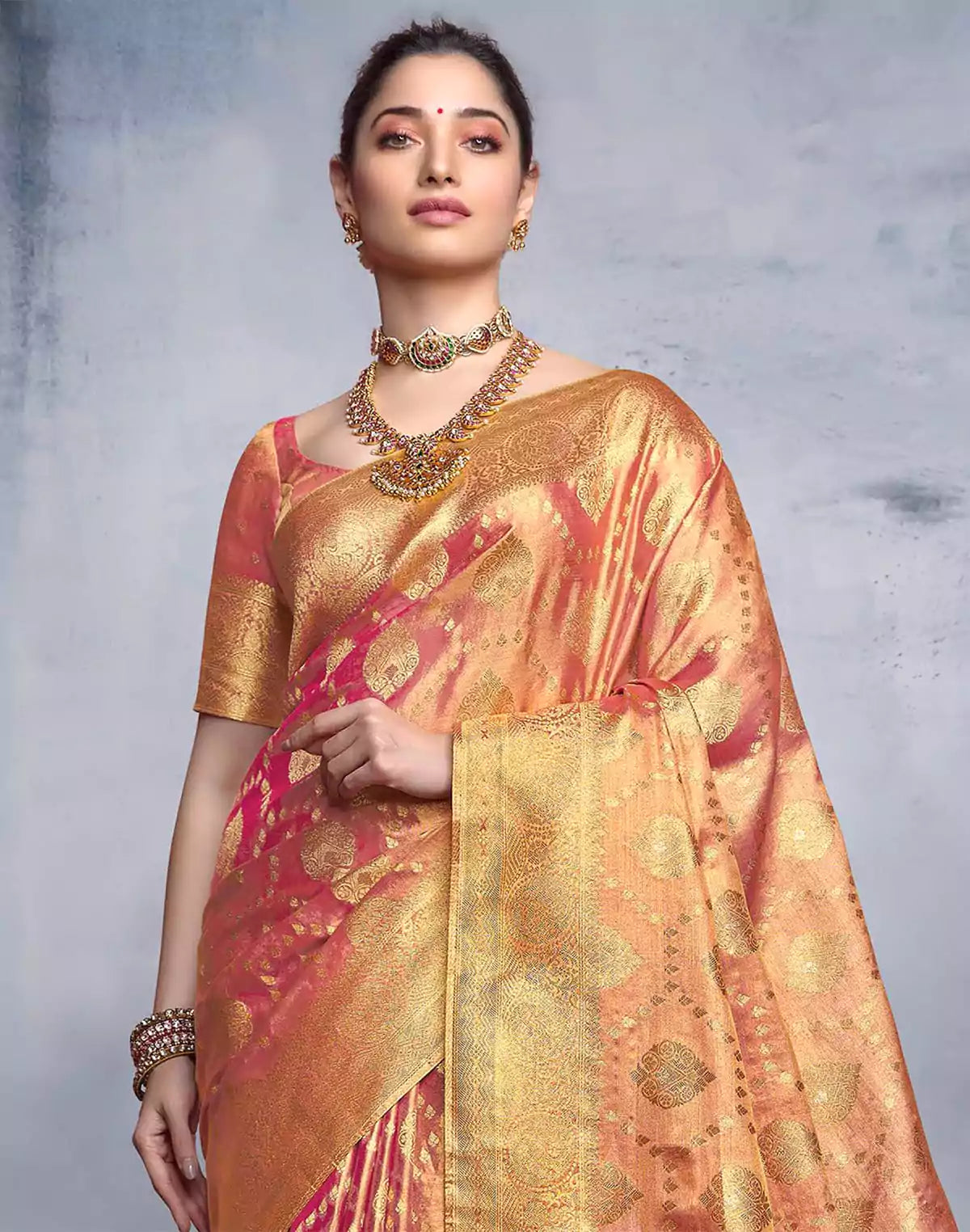 Image of Pink Coloured Floral Banaras Tissue Saree