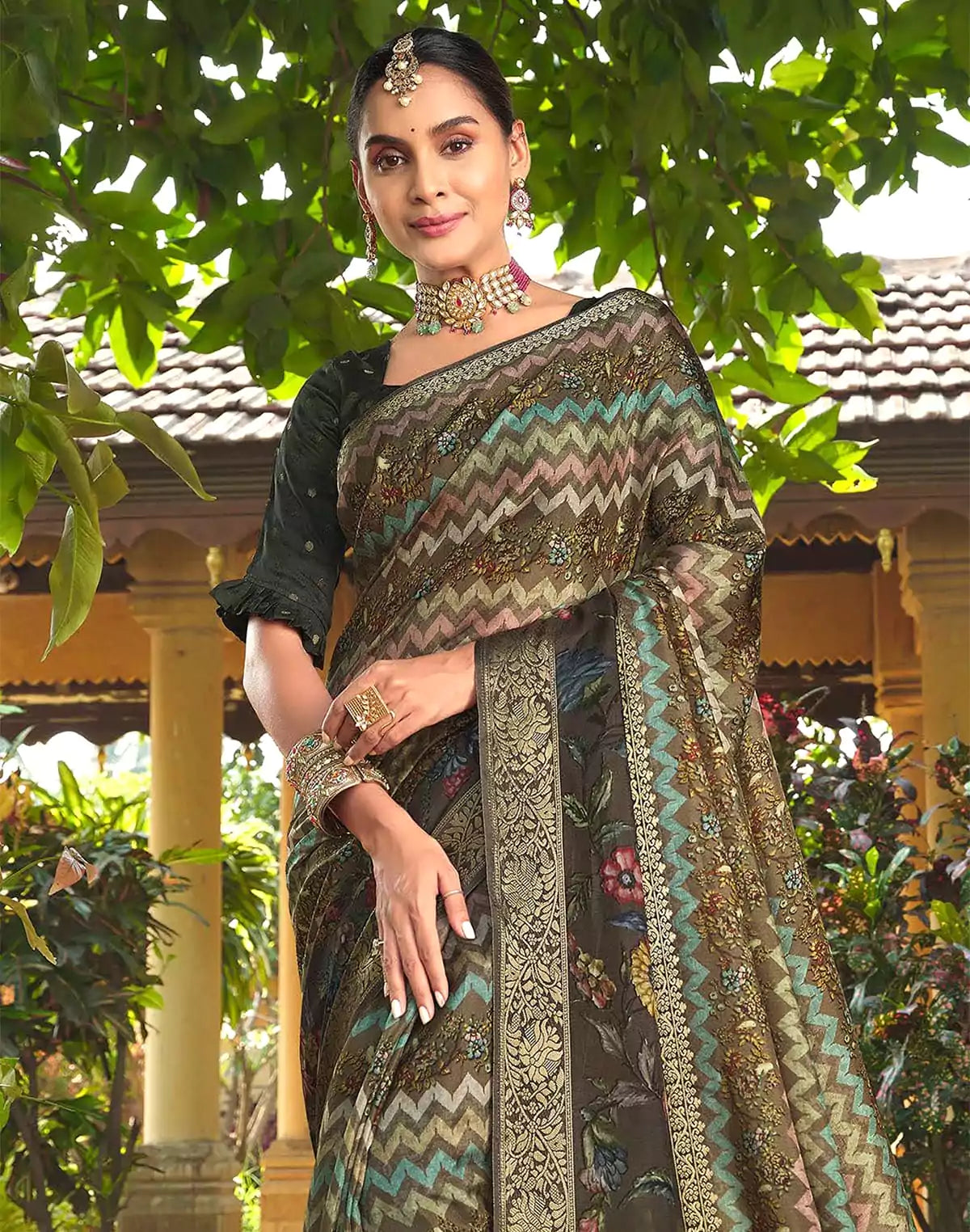 Image of Mehendi Green Soft Dola Silk Saree