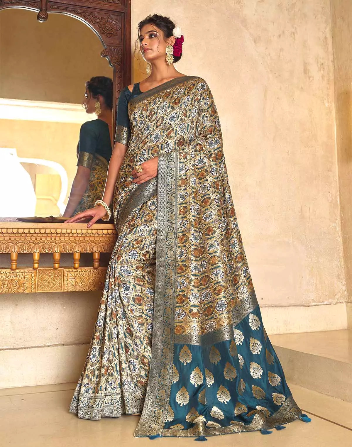 Image of Stylish Multi Dola Silk Designer Saree