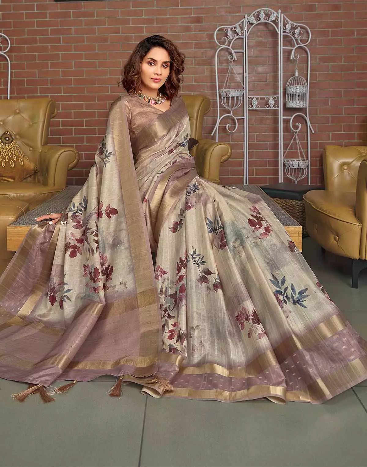 Image of Light Grey Digital Print Jute Silk Saree