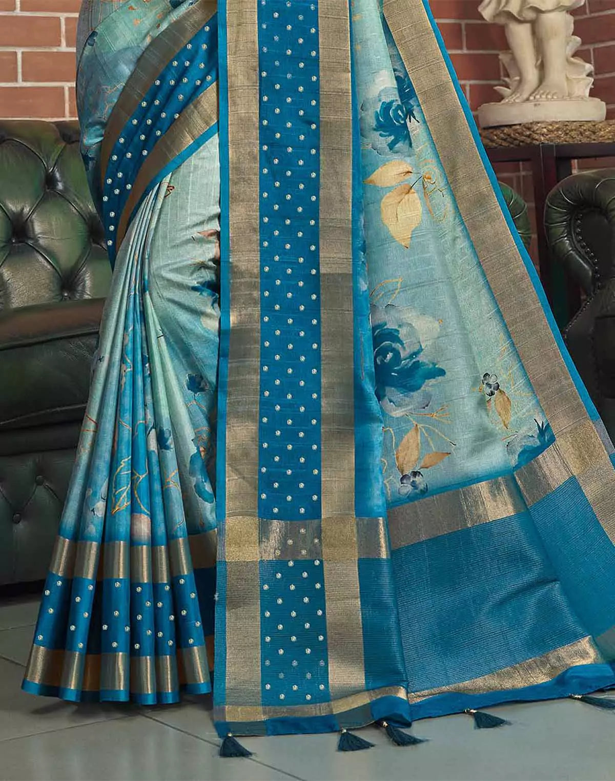 Image of Stylish Blue Colour Jute Silk Fancy Saree