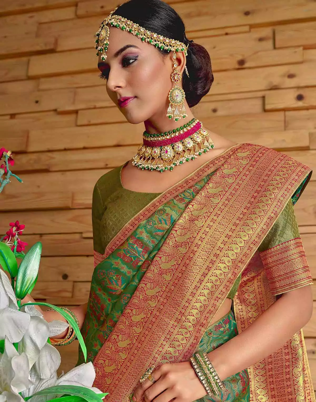 Image of Green Floral Meena work Padiya Banaras Tissue Saree