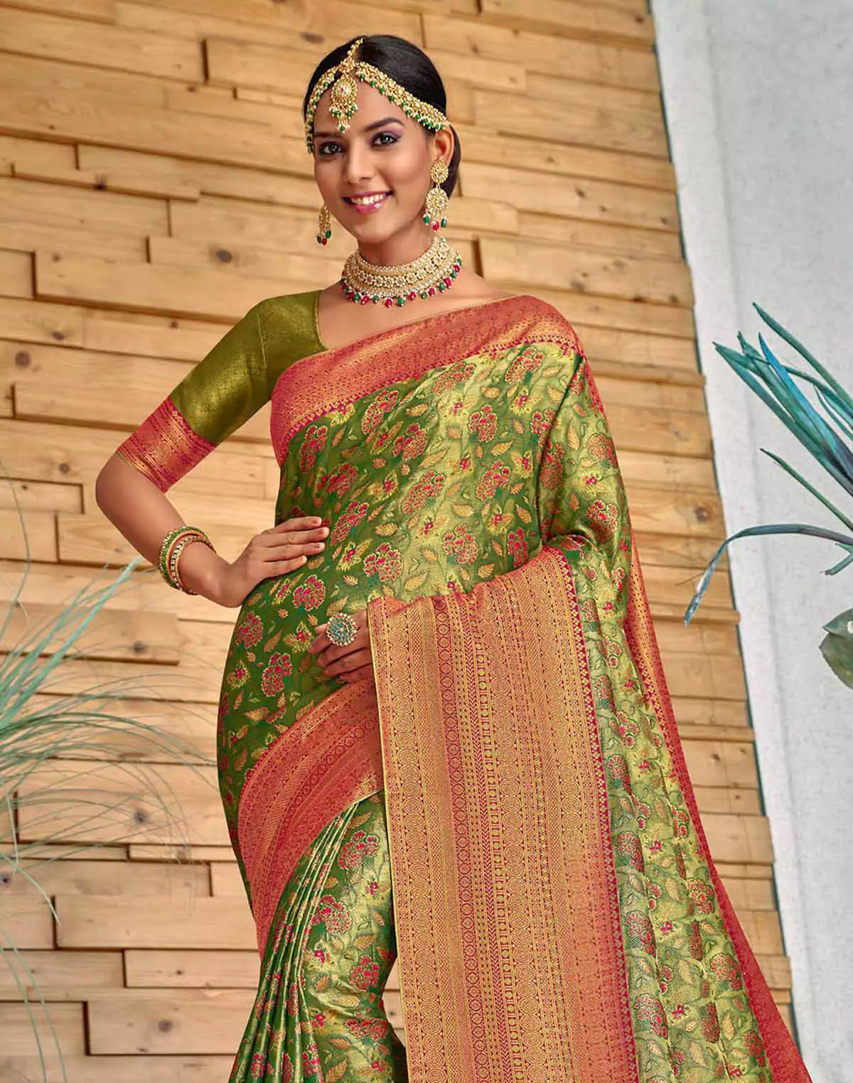 Image of Green all over Floral Meena work Padiya Banaras Tissue Saree