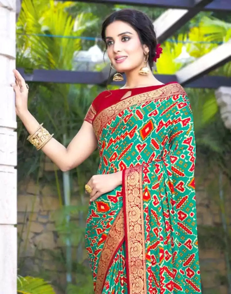 Image of Rama Green Geometric Pattern Print Chiffon Saree