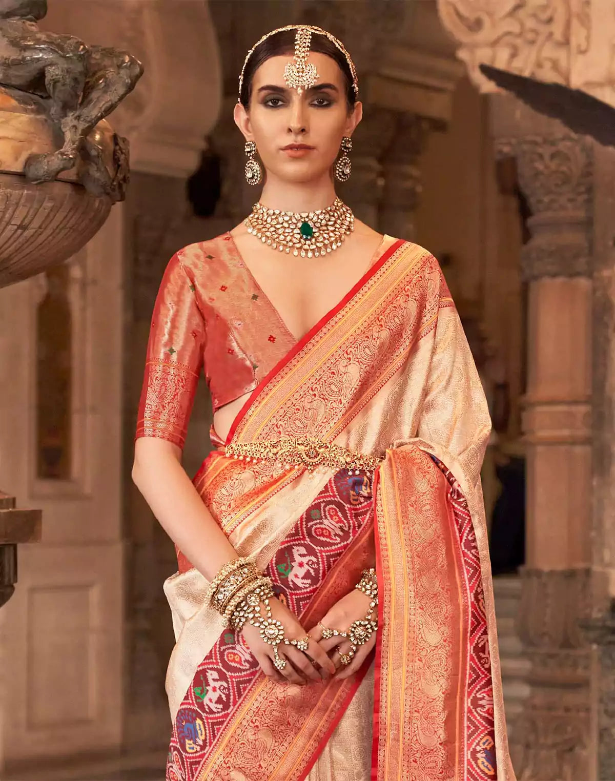 Image of Cream Zari Woven Banaras Meenakari Silk Saree