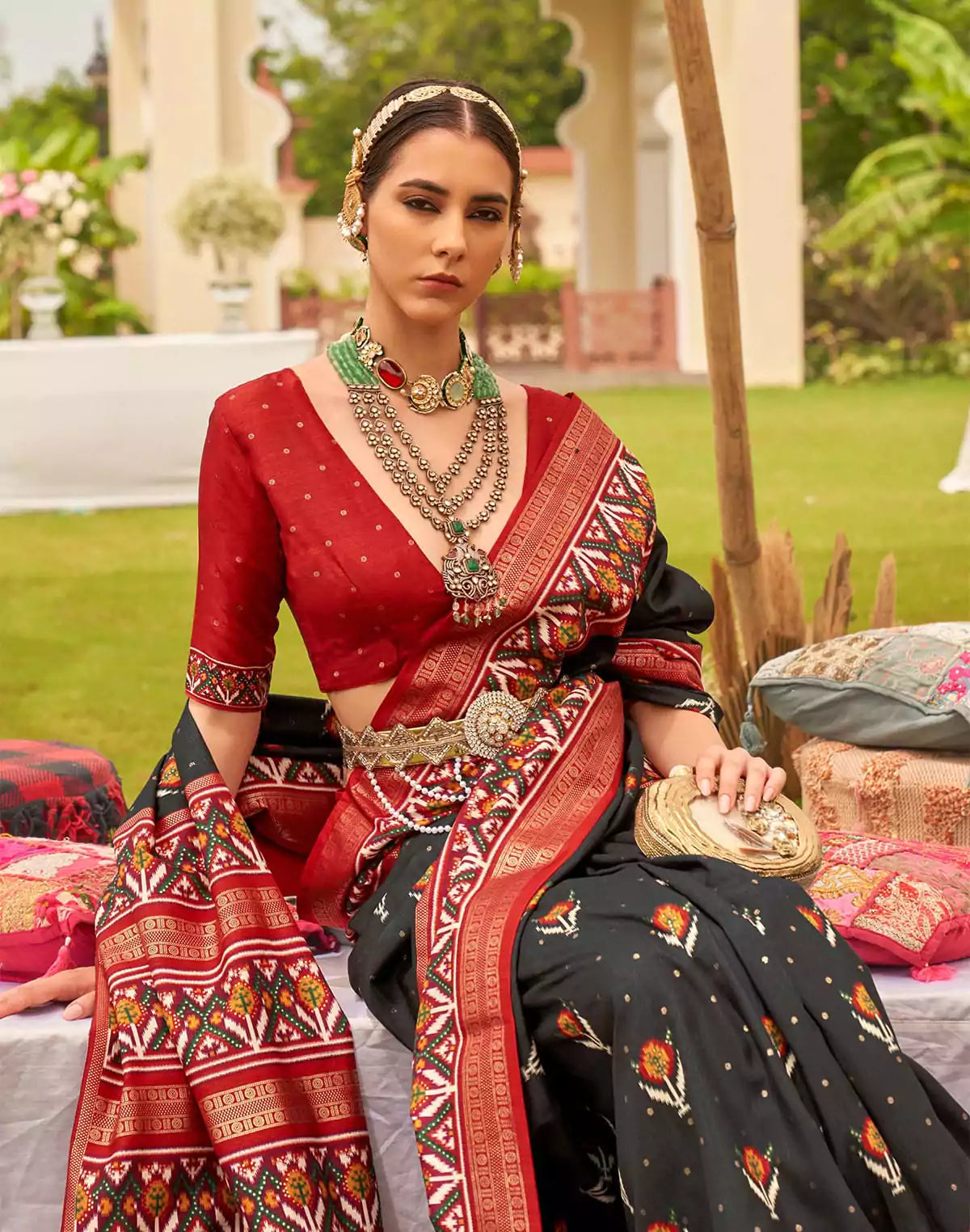 Image of Alluring Black Patola Silk Floral Print Saree