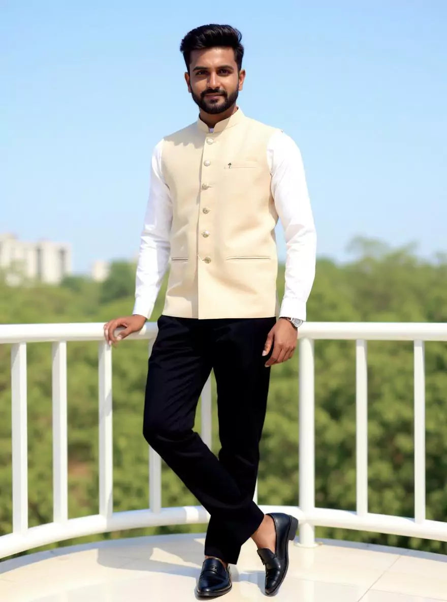 Image of Pista Colour Textured Polynsic Waistcoat