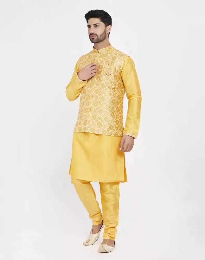 Image of Yellow Self Highlighted Design Kurta Set - South India Shopping Mall